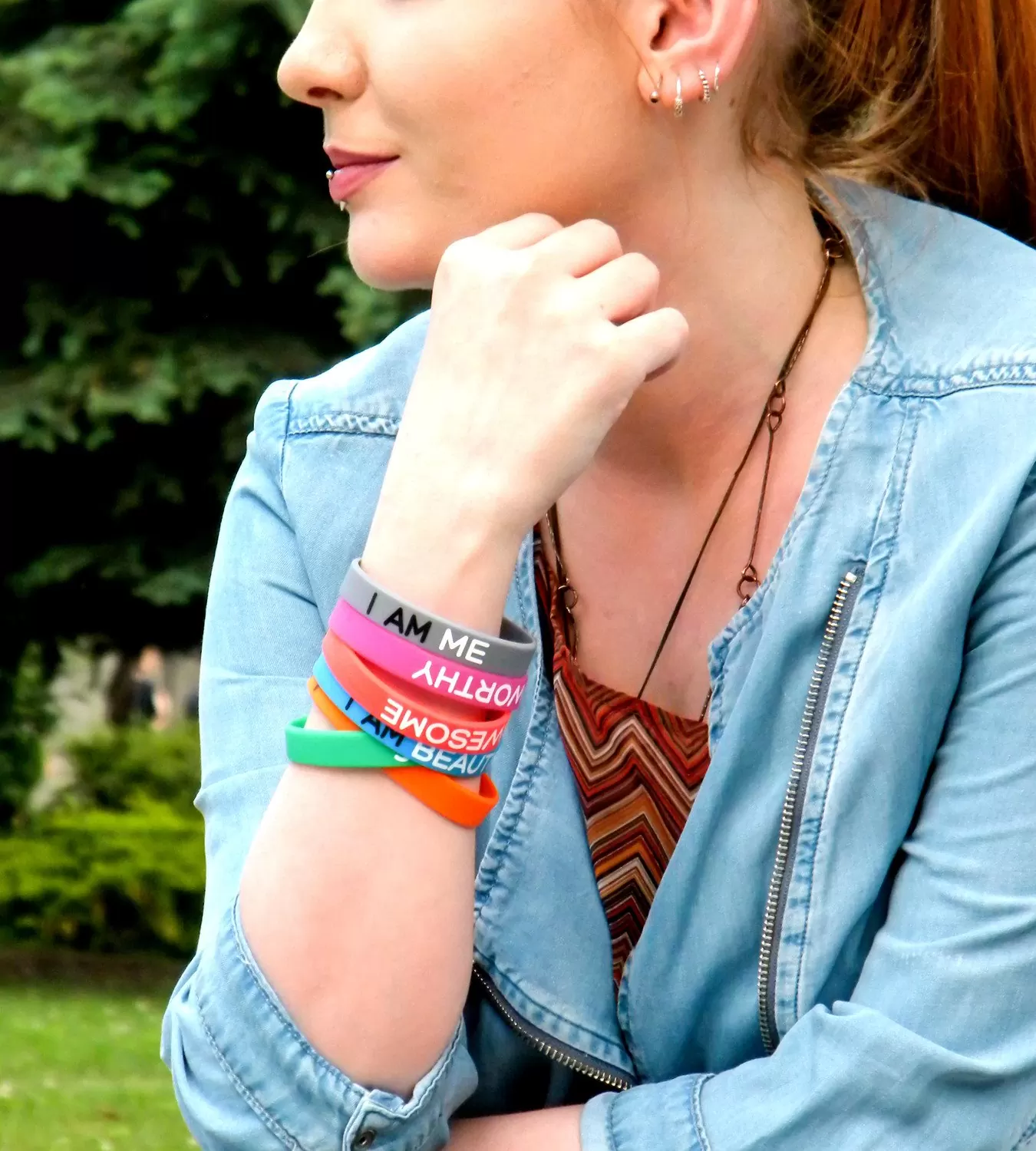 5 Benefits of Custom Silicone Wristbands for Brand Promotion: Visibility, Cost, and ROI