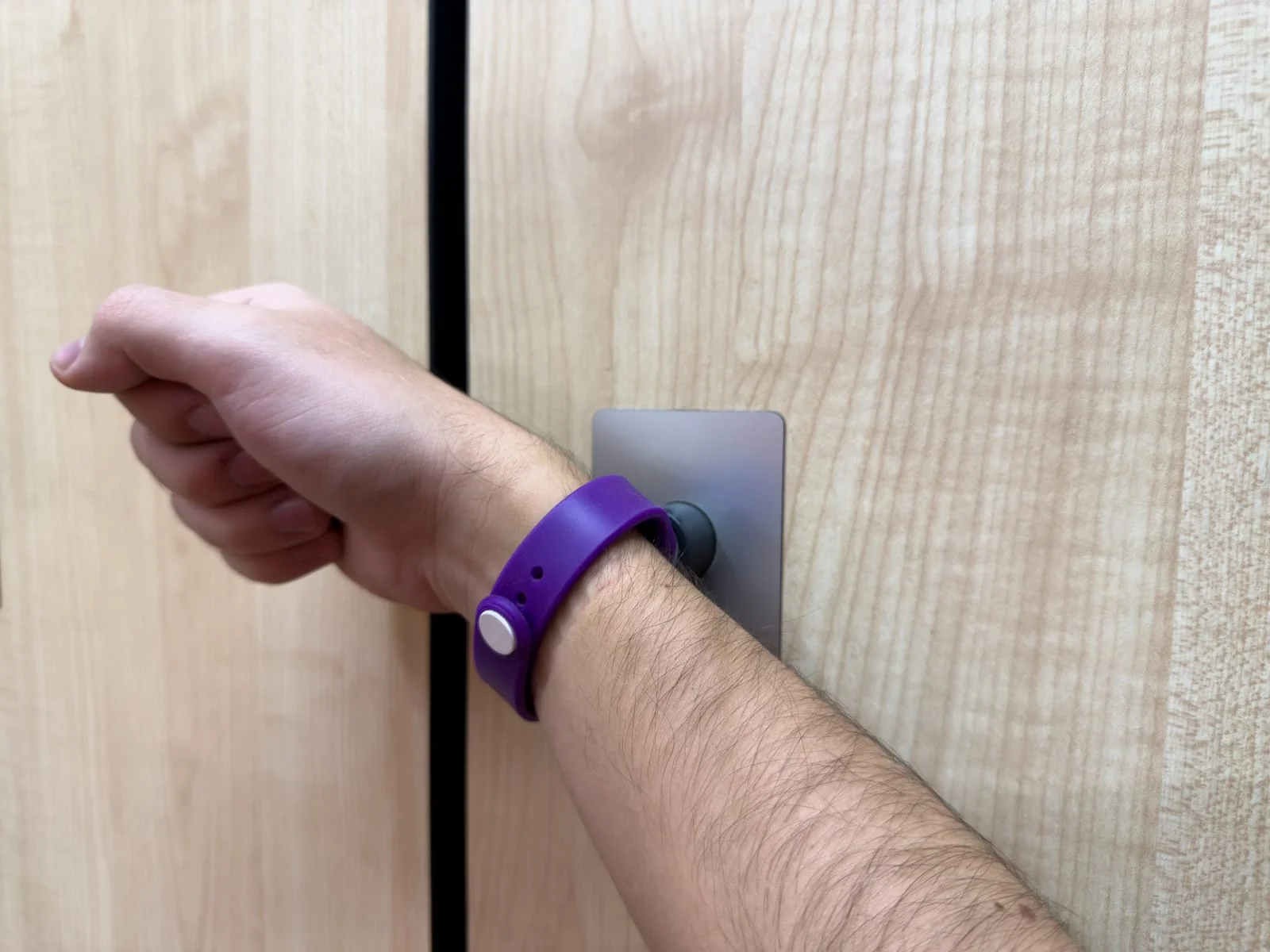 5 Benefits of Custom Gym Wristbands For Your Brand