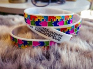 30 Bracelets Made by Social Businesses